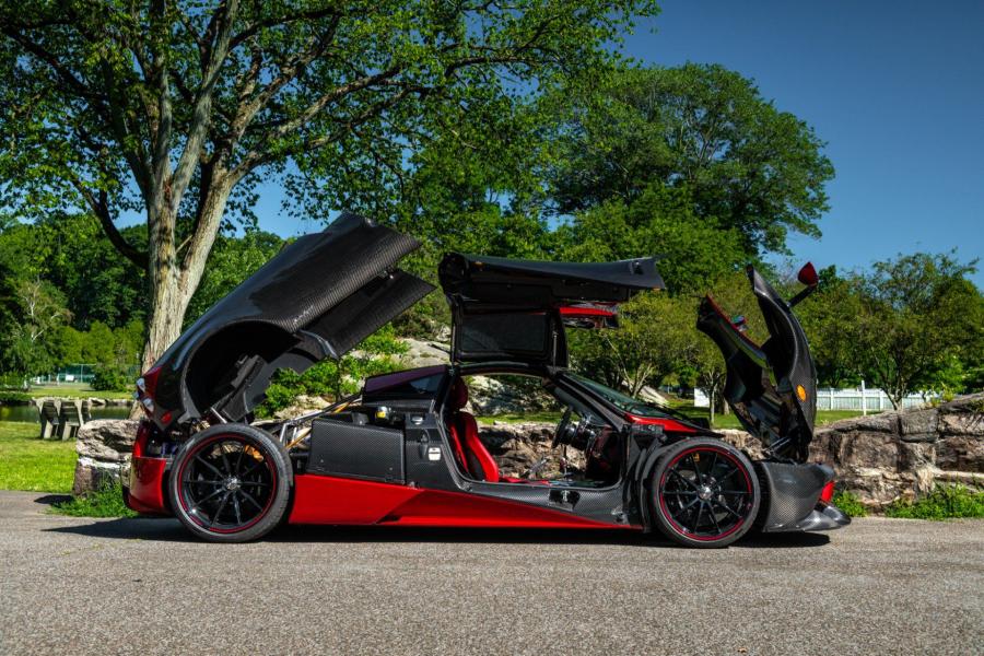  Pagani Huayra Pacchetto Tempesta (57/100) 2019 года  (фото 15 из 21)